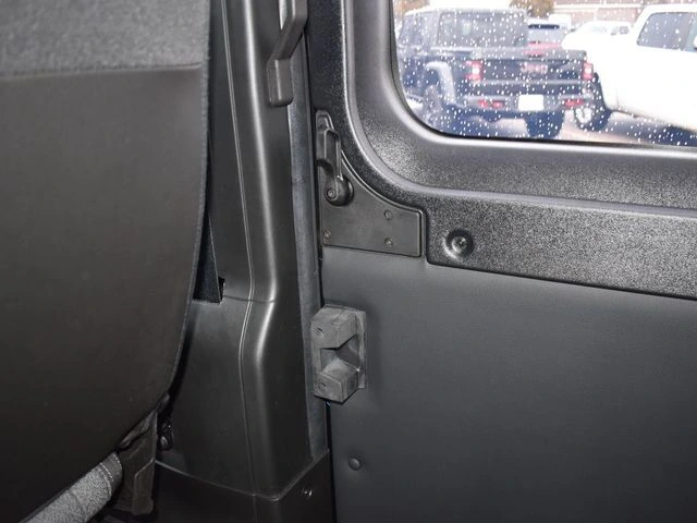 2026 RAM ProMaster Window Van SLT+ - Photo 27