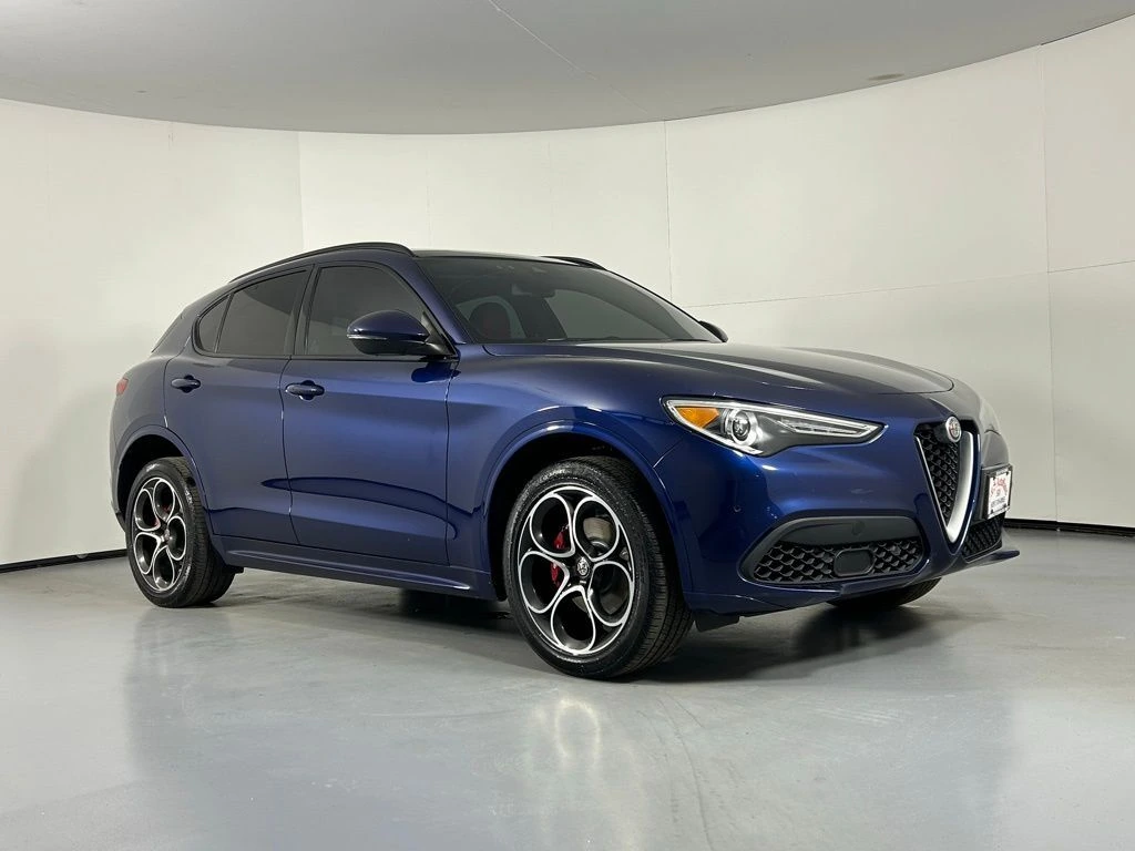 2021 Alfa Romeo Stelvio Ti Sport's photo
