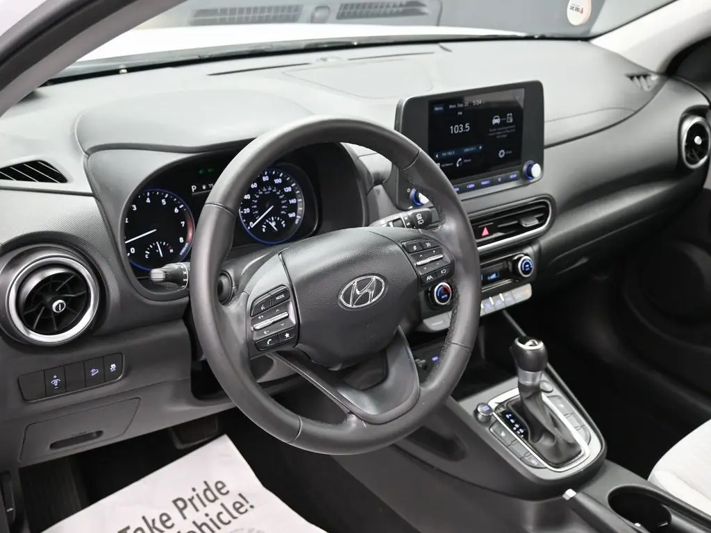 2022 Hyundai Kona SEL N Line photo 14