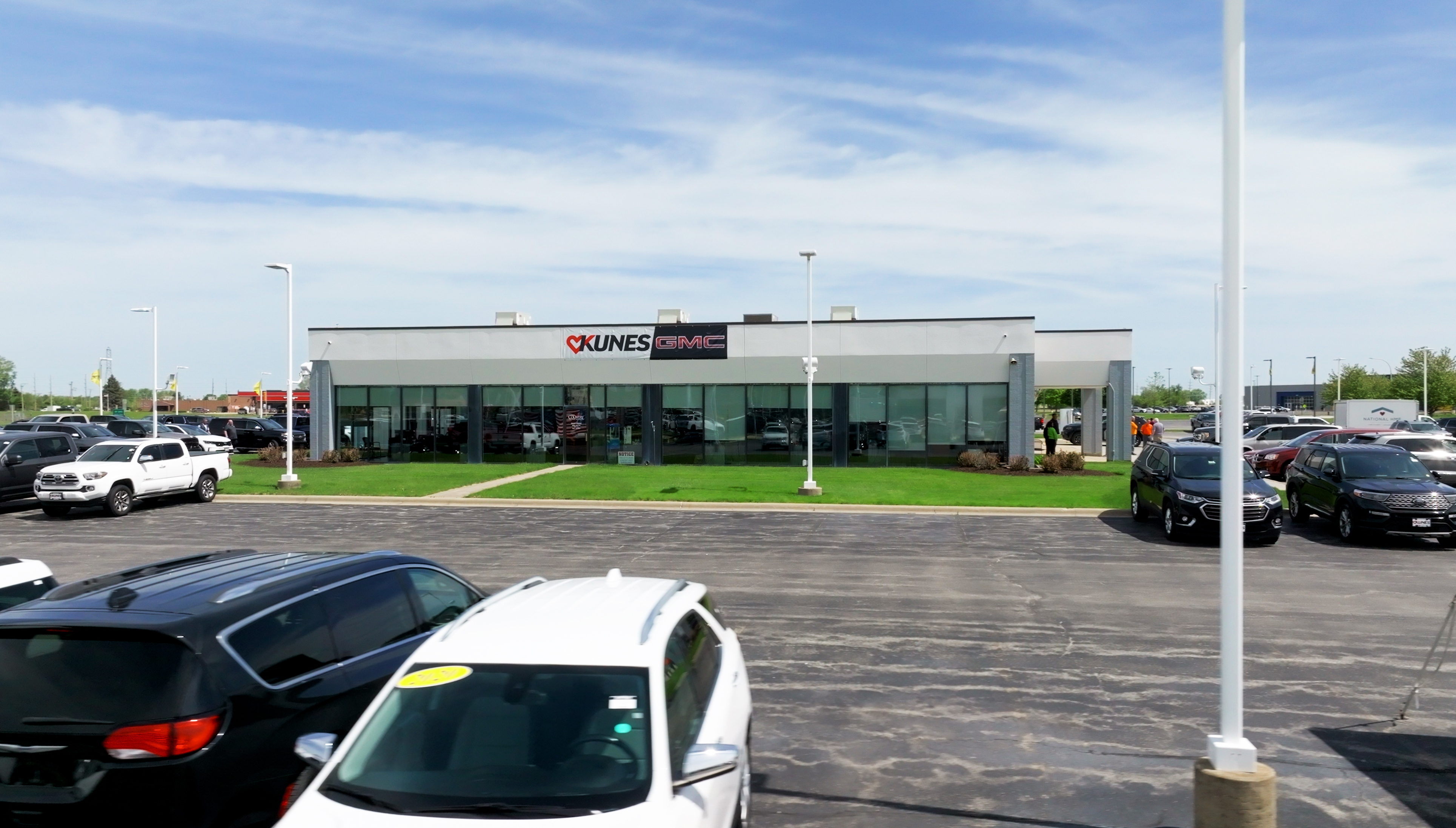 Kunes GMC of Belvidere