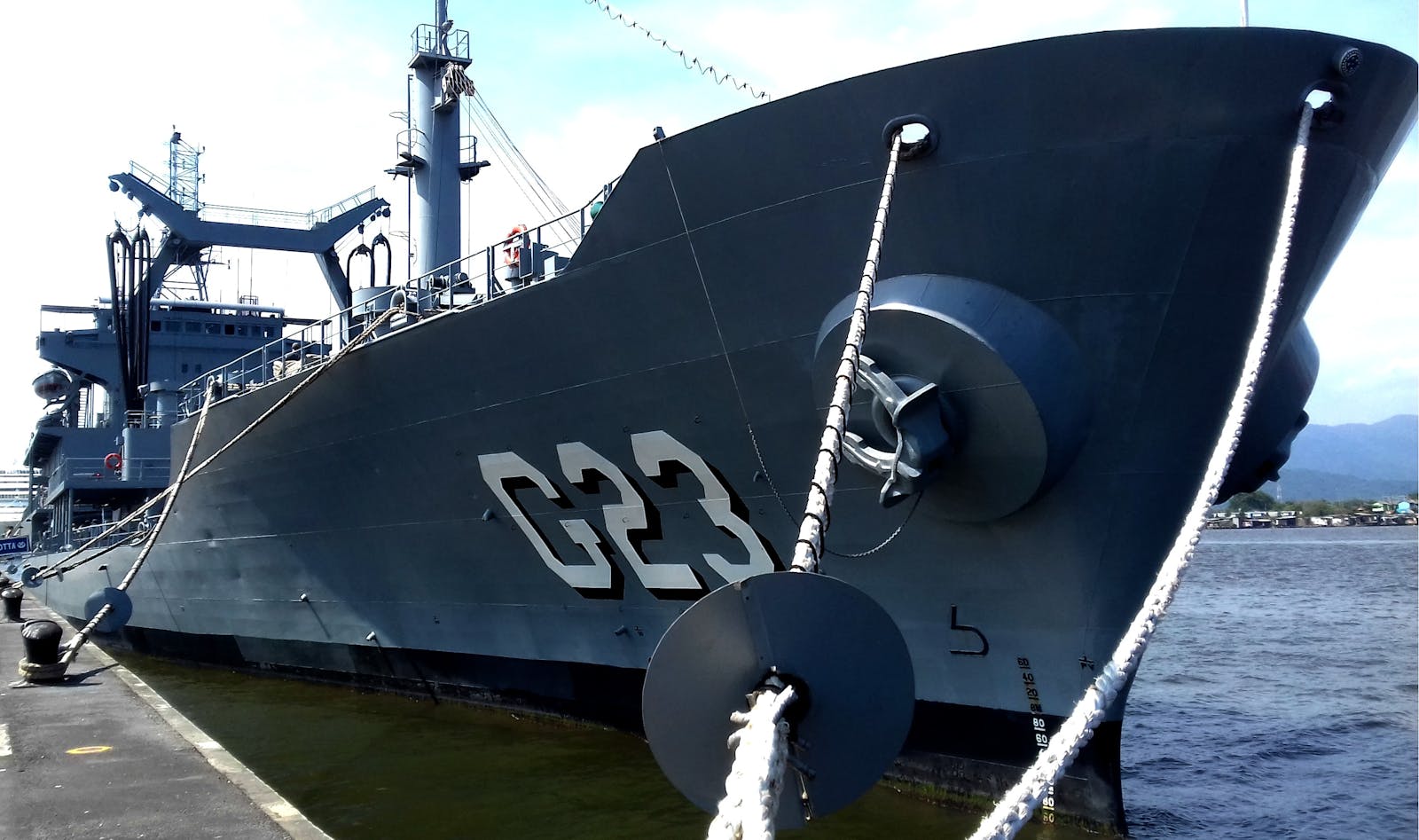 2026 Chrysler Pacifica driving on a scenic Illinois road near Thomson