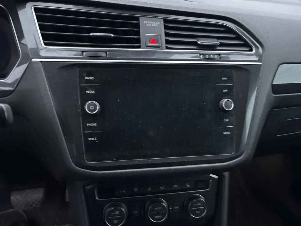2018 Volkswagen Tiguan SEL Premium - Photo 17