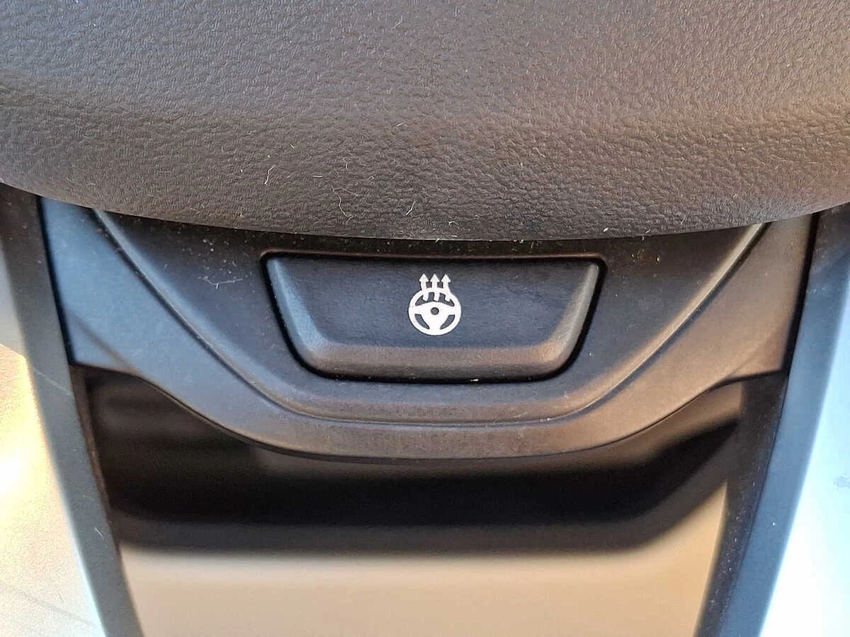 2019 BMW 3 Series 330i - Photo 20