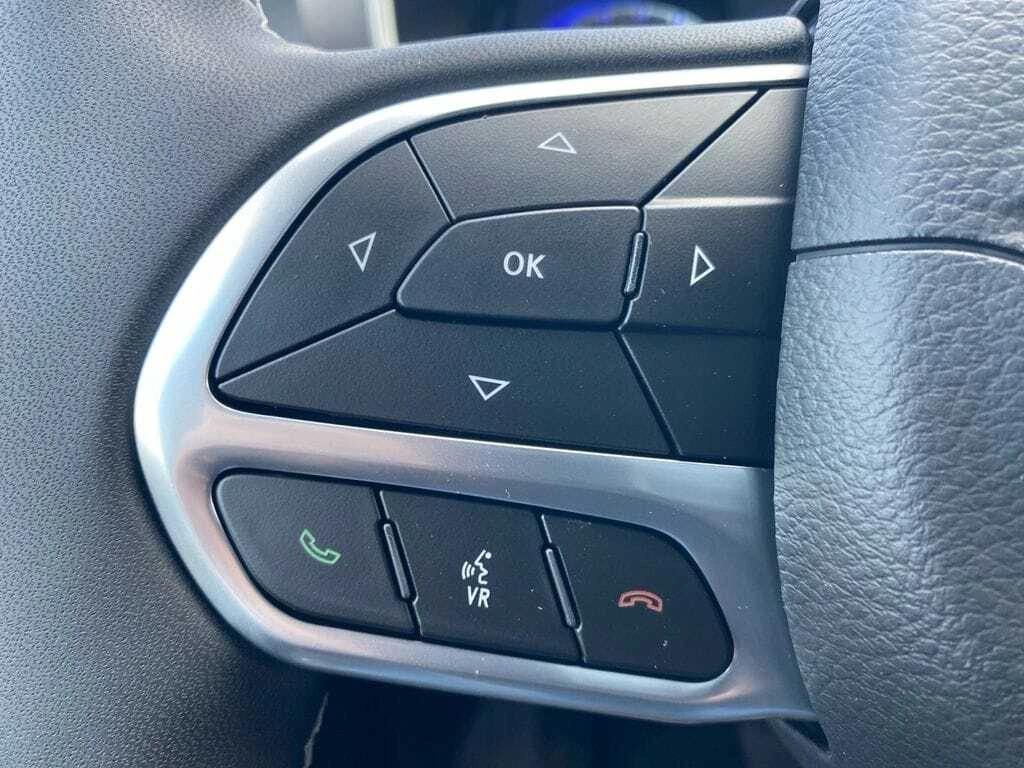 2027 Chrysler Pacifica Select - Photo 27
