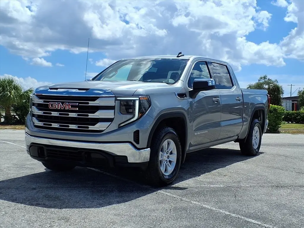 2023 Gmc Sierra 1500 SLE photo 3