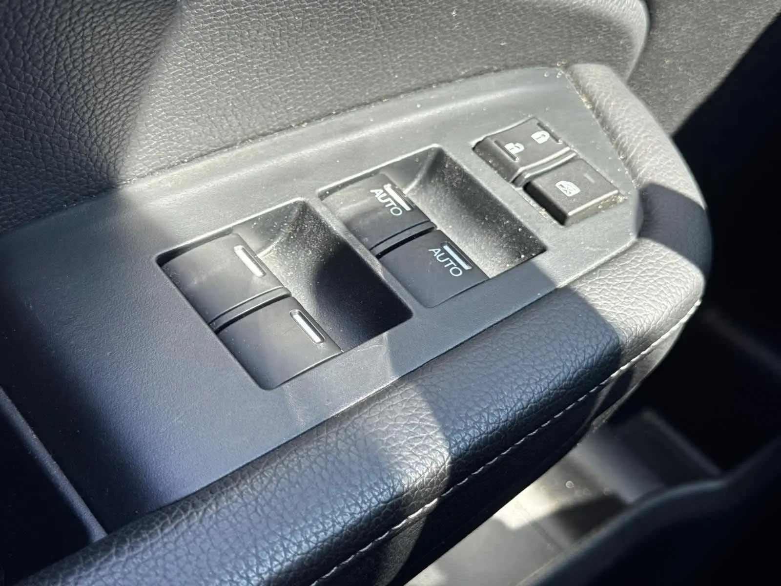 2023 Honda Passport Elite photo 22