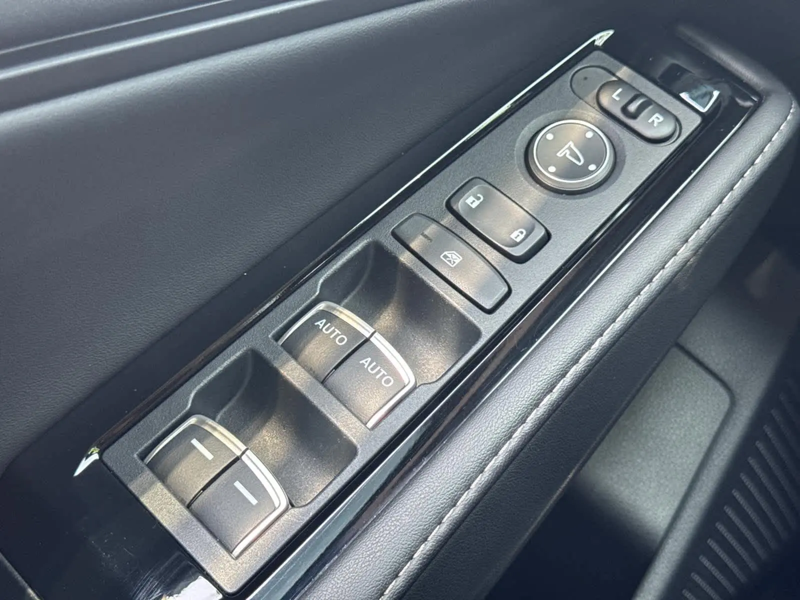 2023 Honda Accord Hybrid Touring photo 20