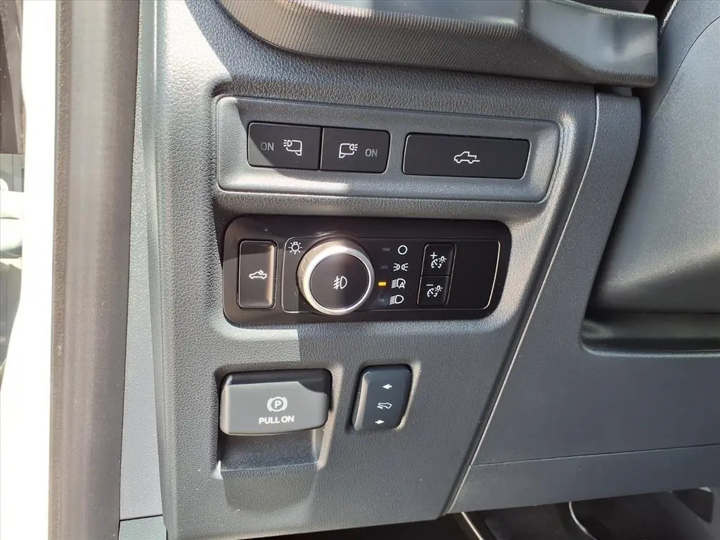 2024 Ford F-150 Lariat photo 24
