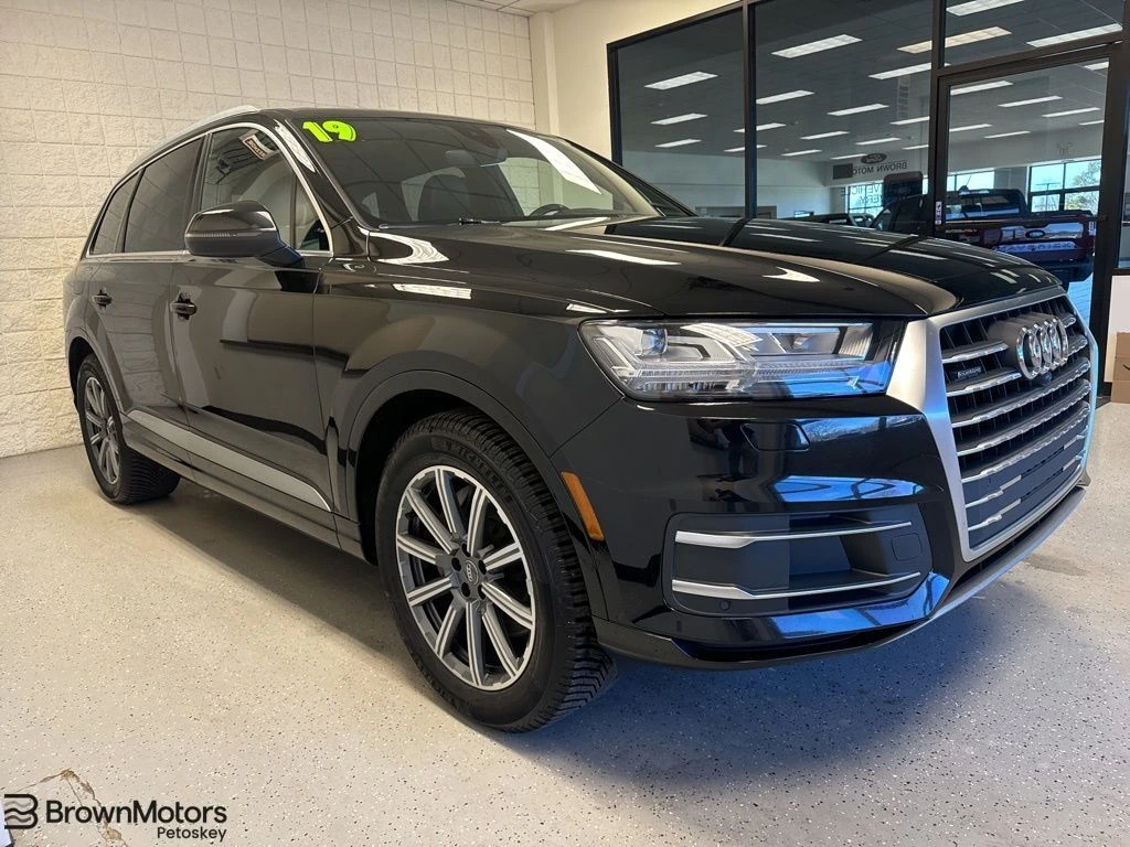2019 Audi Q7 45 Premium Plus quattro Tiptronic's photo