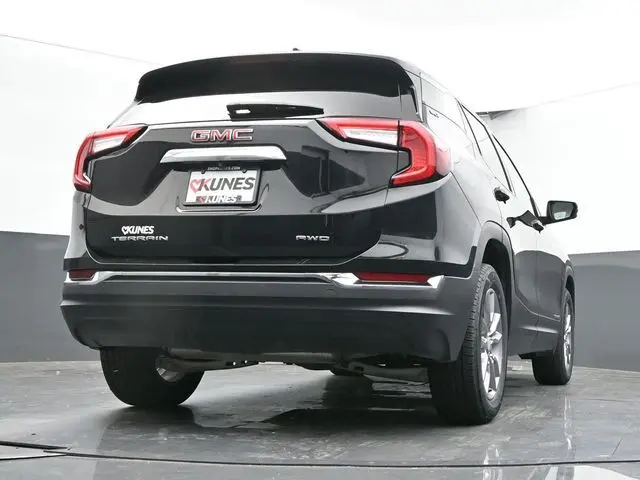 2024 Gmc Terrain SLT photo 38