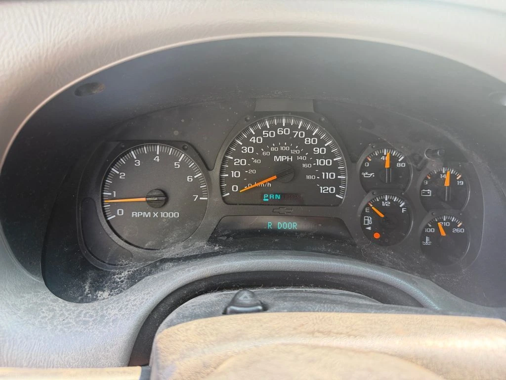 2002 Chevrolet TrailBlazer LS - Photo 14