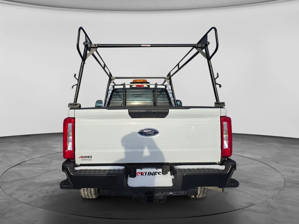 2026 Ford F-350 Super Duty XL - Photo 8