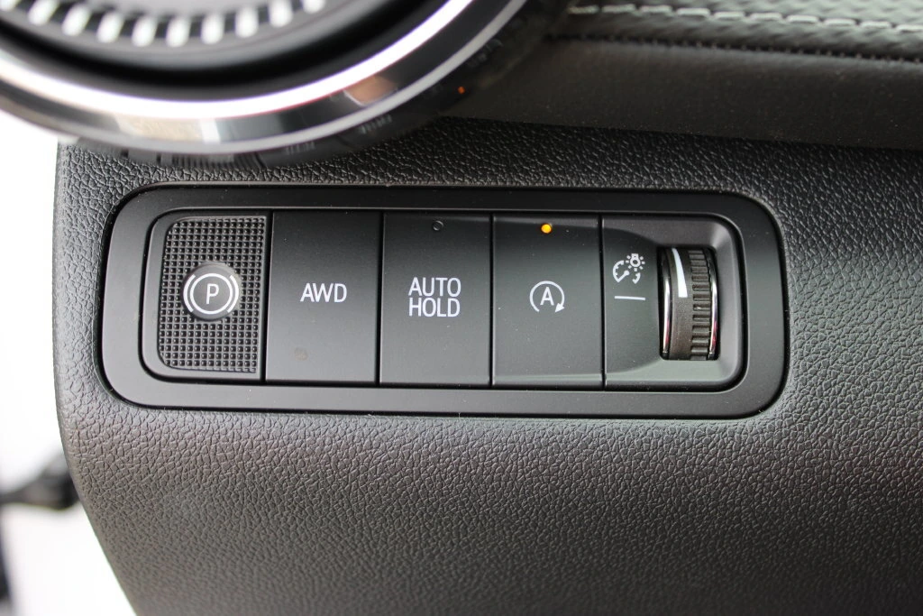 2027 Chevrolet Equinox LT - Photo 11