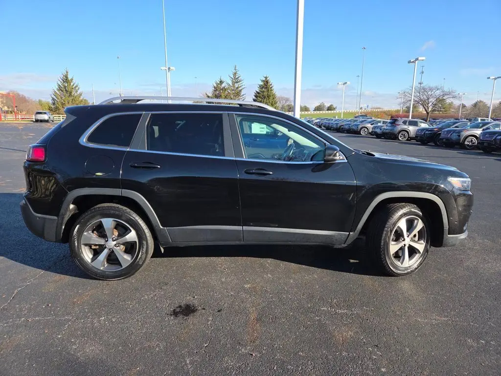 2020 Jeep Cherokee Limited photo 3