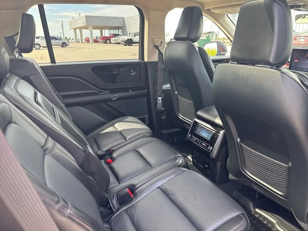 2023 Lincoln Aviator Reserve photo 14
