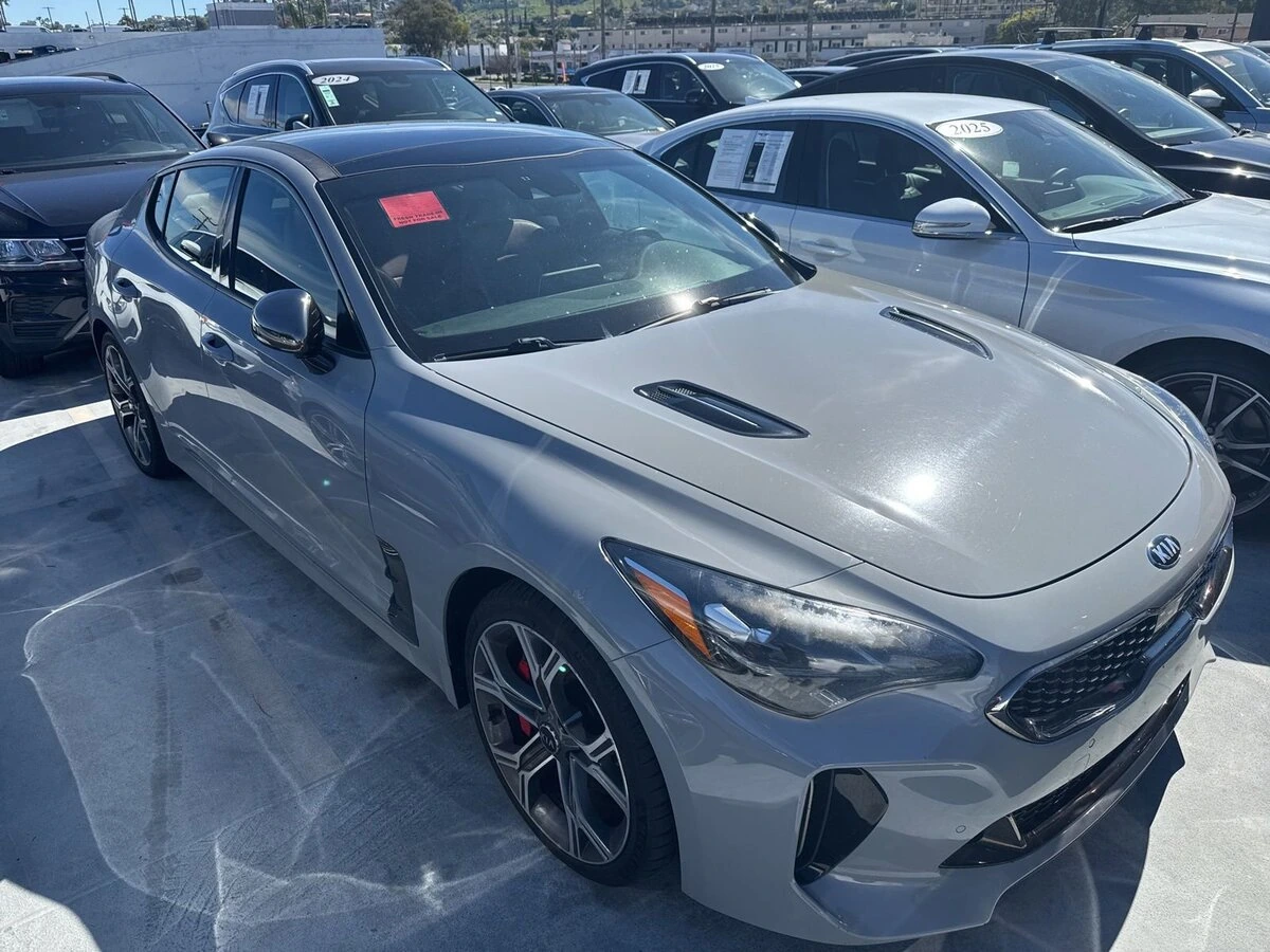 2019 Kia Stinger GT1