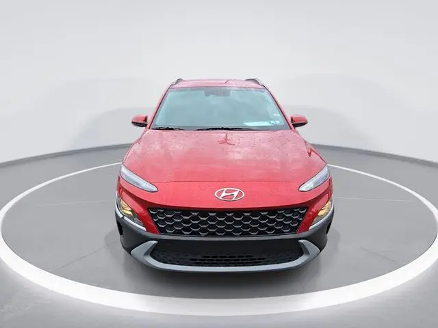 2023 Hyundai Kona SEL photo 3