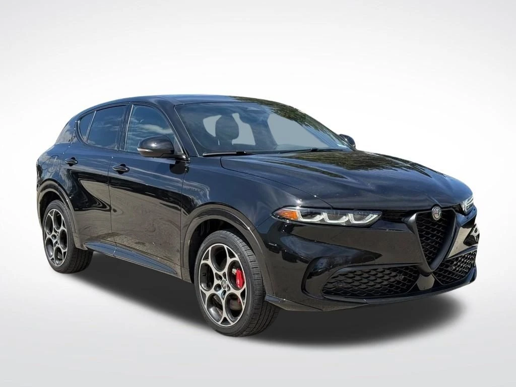 2024 Alfa Romeo Tonale Veloce's photo