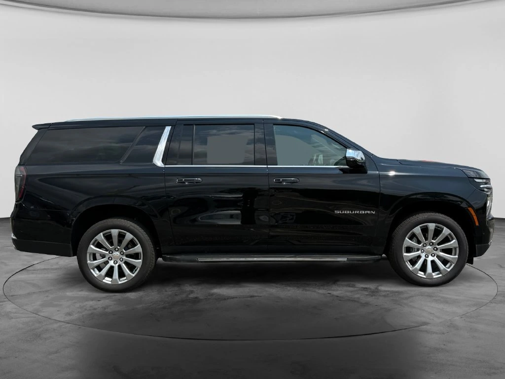 2025 Chevrolet Suburban Premier - Photo 11