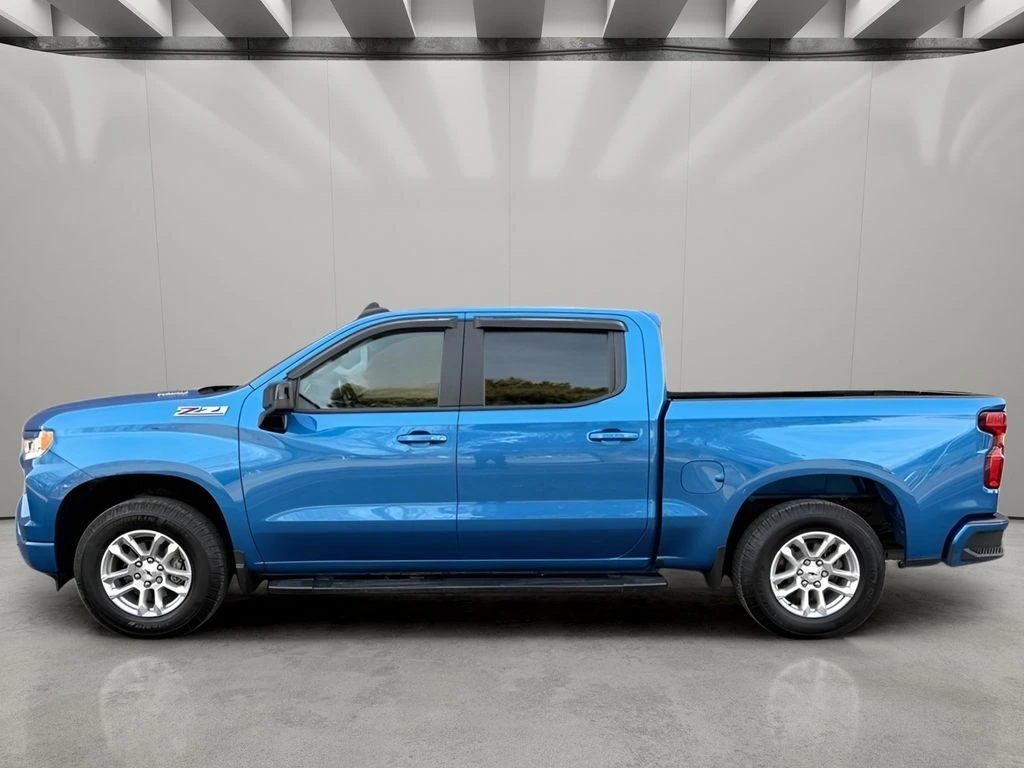 Used 2023 Chevrolet Silverado 1500 RST with VIN 1GCUDEE85PZ130640 for sale in Kansas City