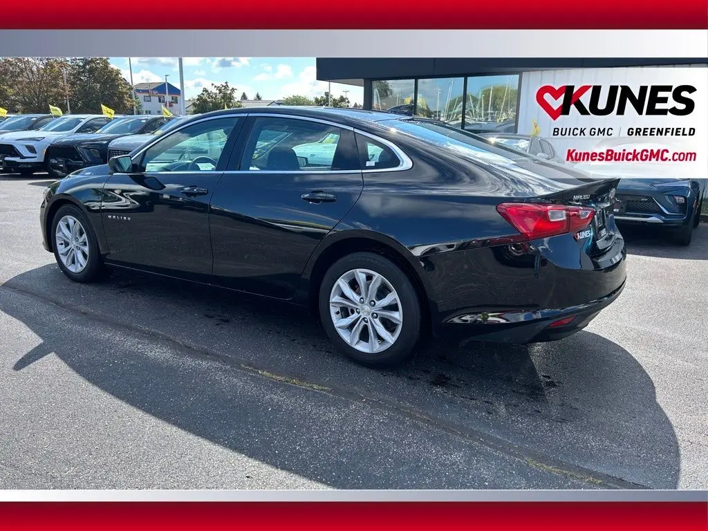 2024 Chevrolet Malibu 1LT photo 4