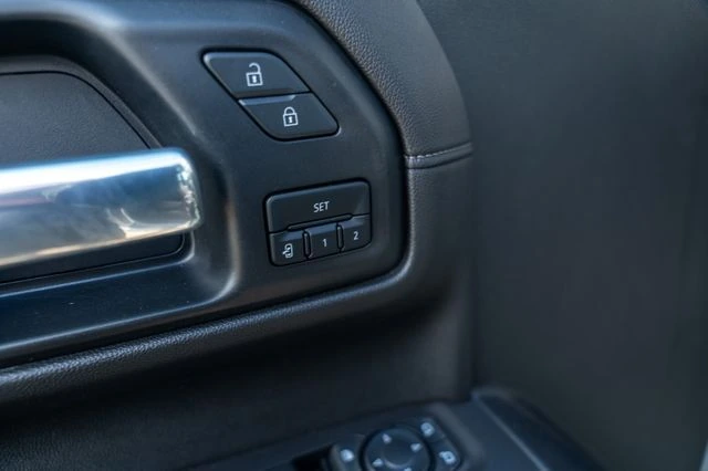 2021 GMC Sierra 1500 SLT - Photo 21