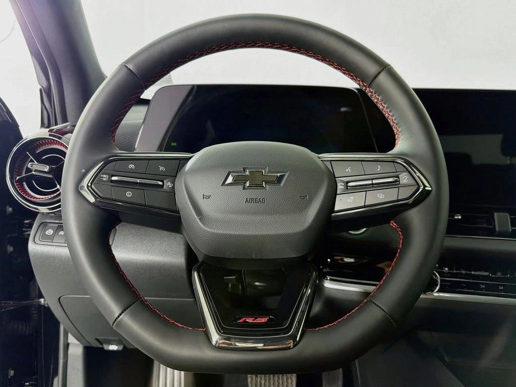 2027 Chevrolet Equinox RS - Photo 11