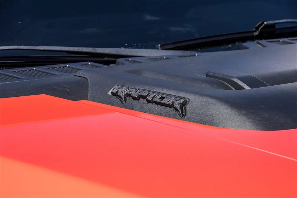2023 Ford F-150 Raptor photo 3