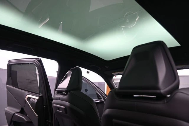 2025 BMW X3 30 - Photo 27