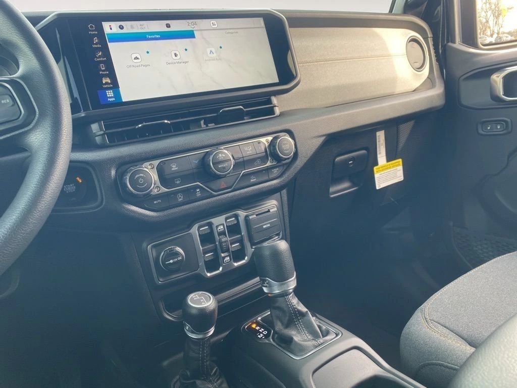 2026 Jeep Wrangler 4-Door Sport - Photo 39