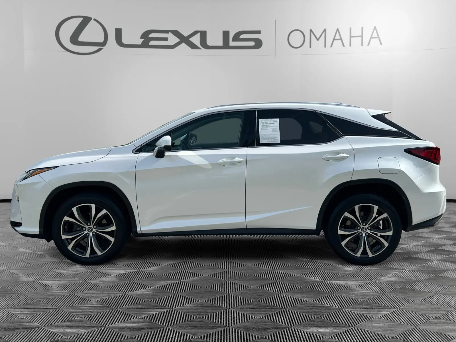 2019 Lexus RX 350 Premium AWD photo 2