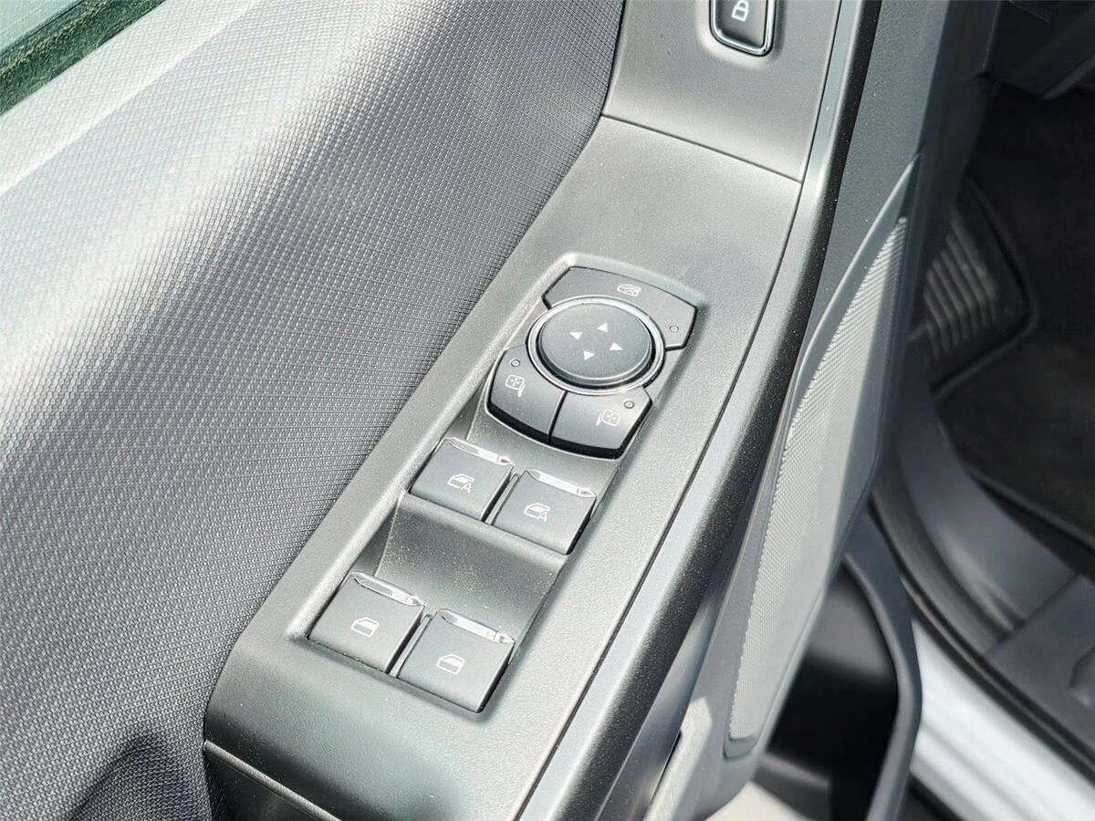2025 Ford F-150 STX - Photo 19