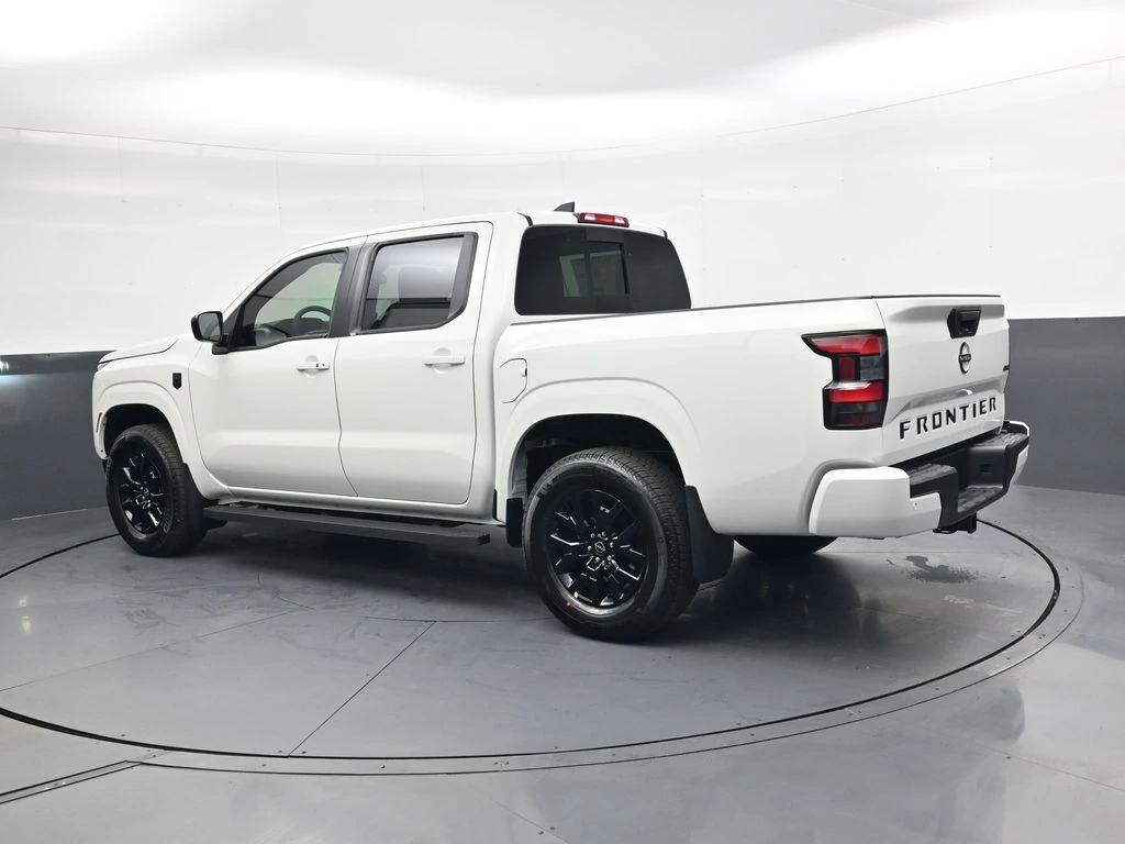 2026 Nissan Frontier SV - Photo 8