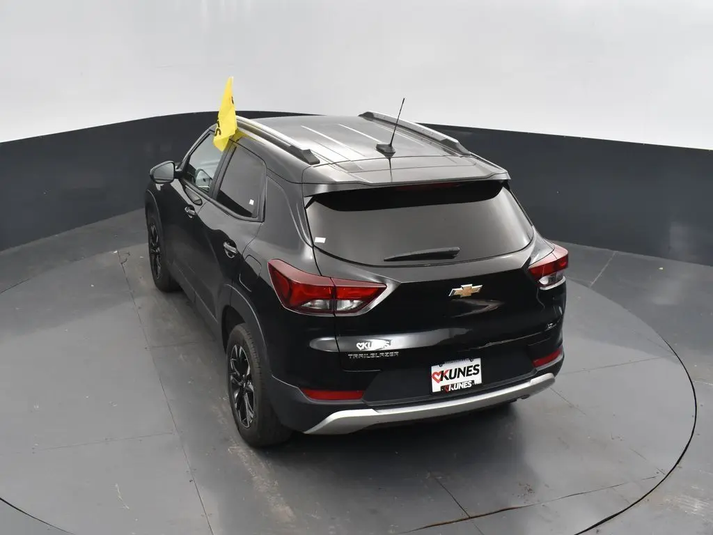 2023 Chevrolet Trailblazer LT photo 36