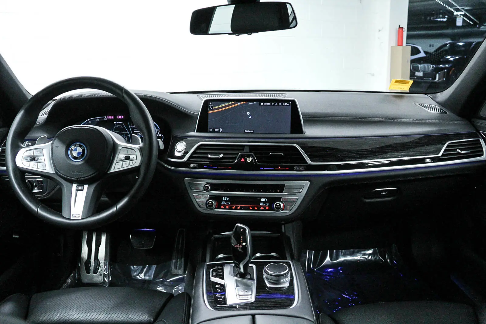 2022 Bmw 745Le photo 12