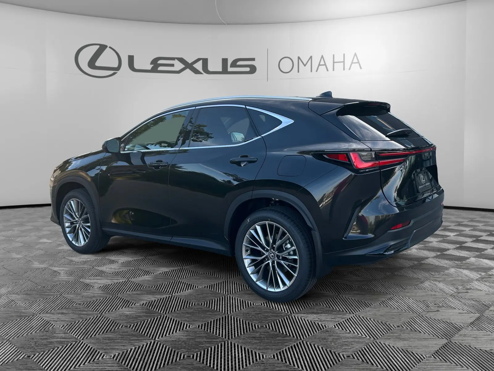 2026 Lexus NX 350 Luxury AWD photo 3