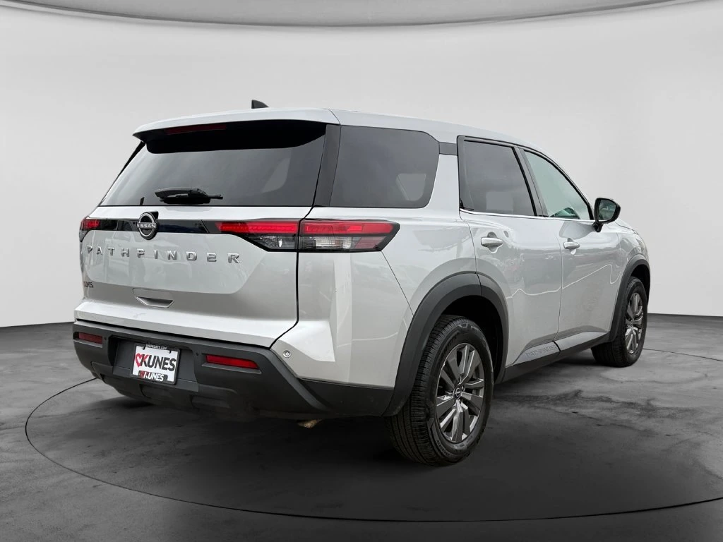 2024 Nissan Pathfinder S - Photo 9