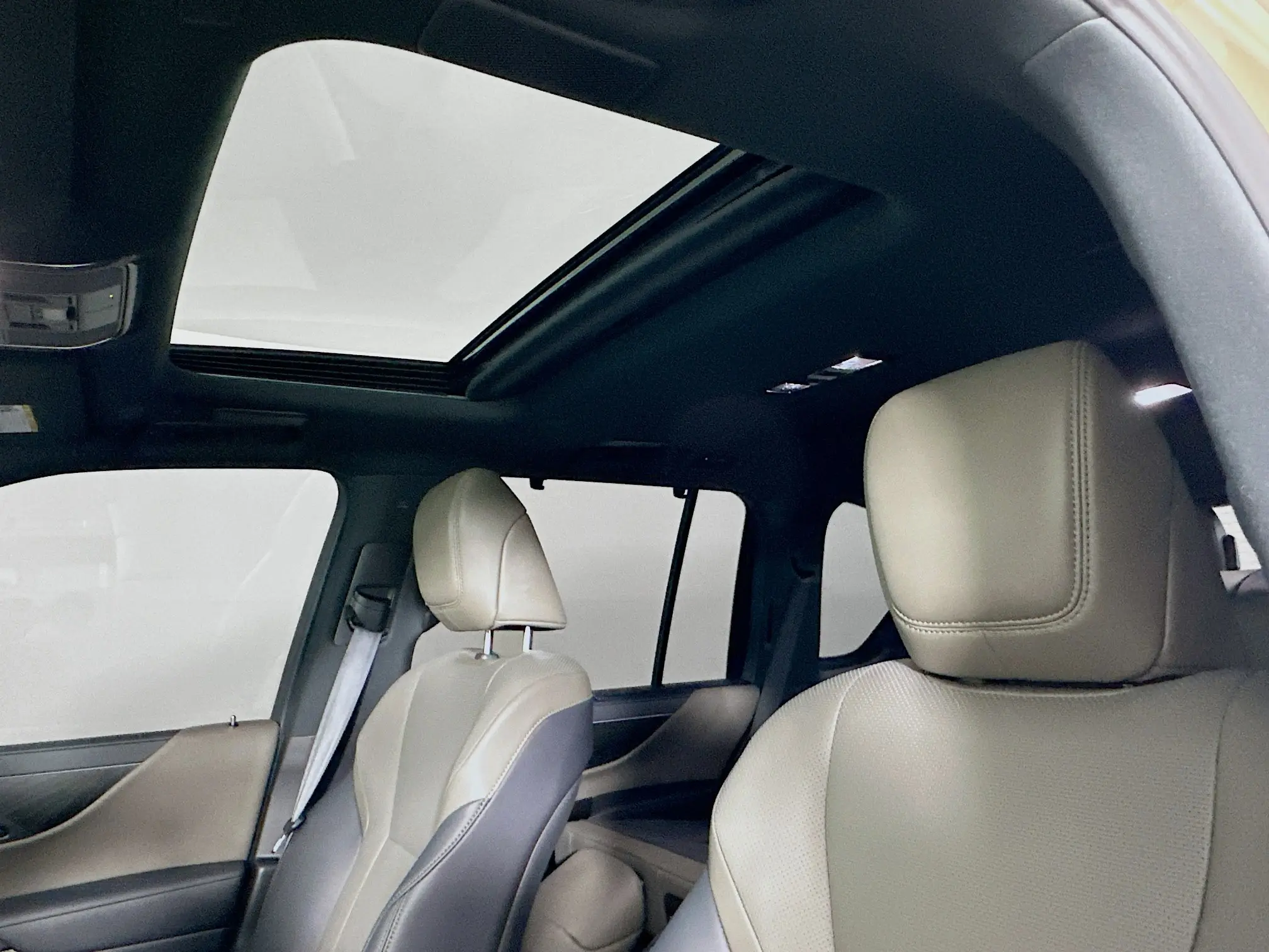 2025 Lexus LX photo 19