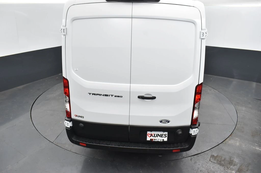 2026 Ford Transit Van Base - Photo 9