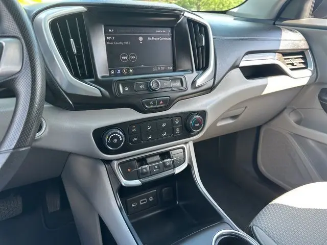 2024 Gmc Terrain SLE photo 21