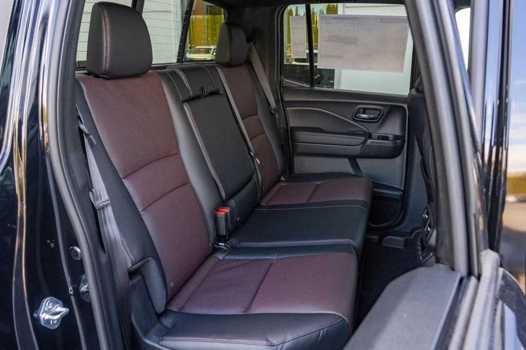 2026 Honda Ridgeline Black Edition - Photo 15
