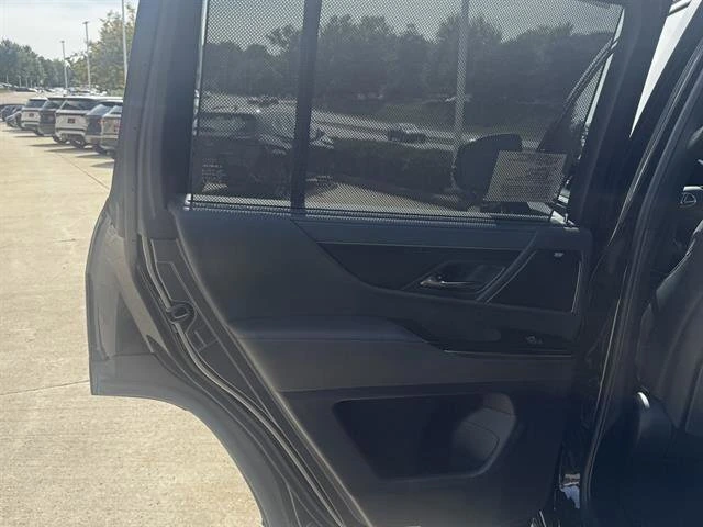 2025 Lexus LX 700h Overtrail - Photo 8