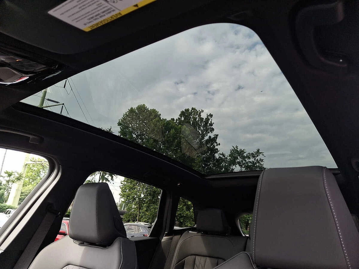 2026 BMW X3 30 - Photo 12
