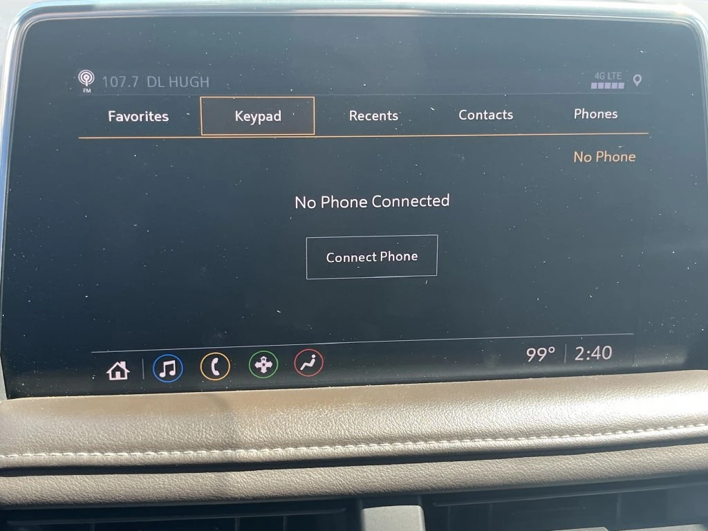 2021 Chevrolet Suburban LT - Photo 18