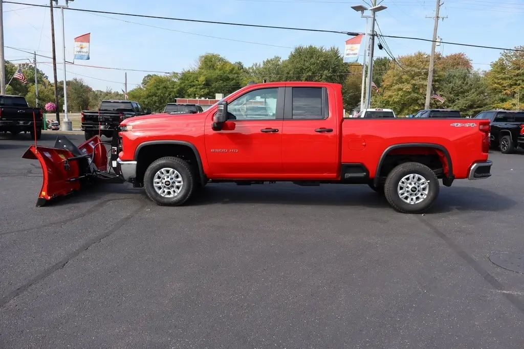 2025 Chevrolet Silverado 2500HD Work Truck Trail Boss photo 18