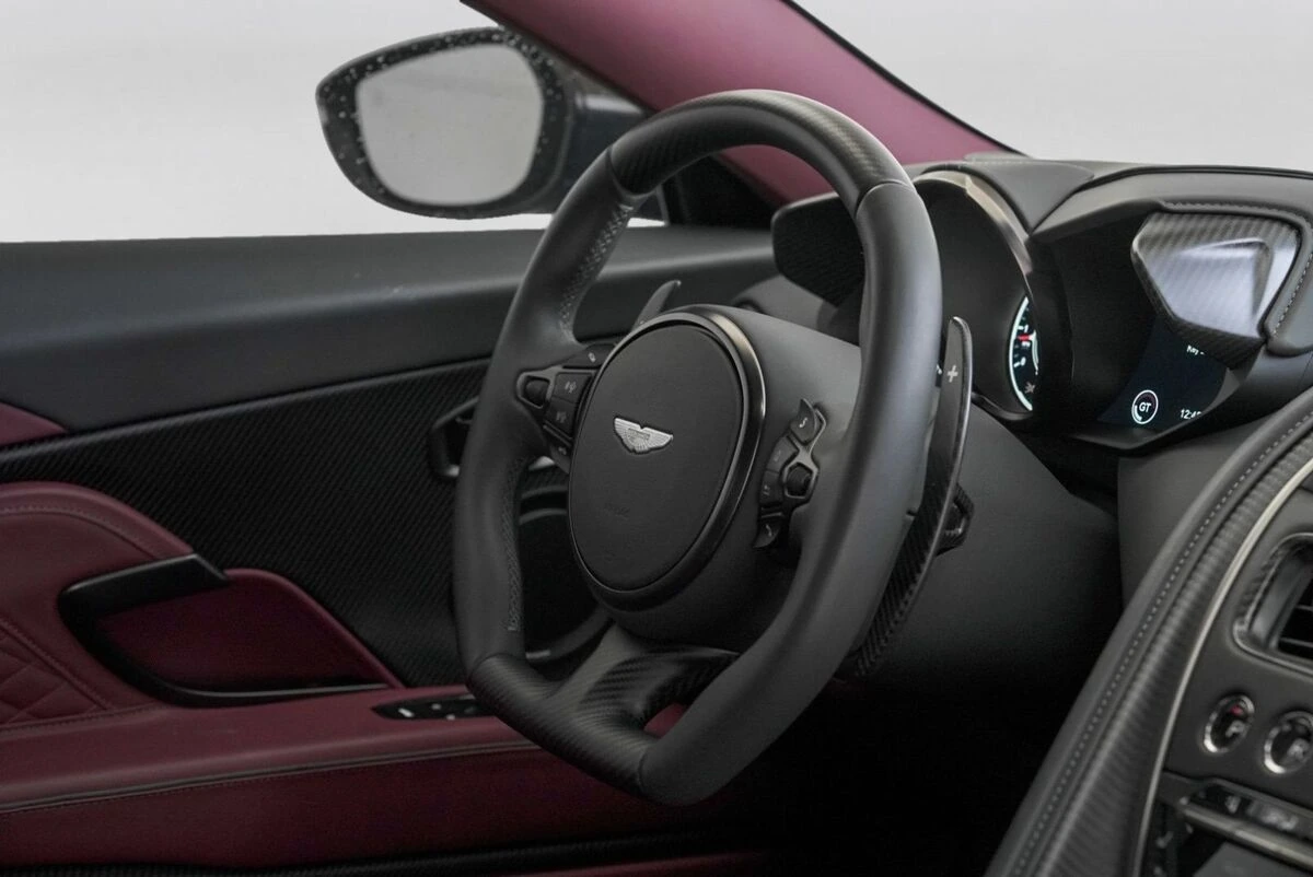 2023 Aston Martin DBS Base - Photo 37