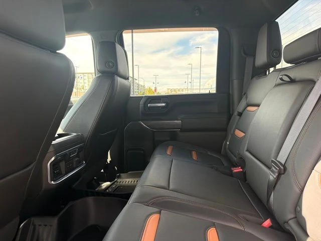 2022 GMC Sierra 2500HD AT4 - Photo 18
