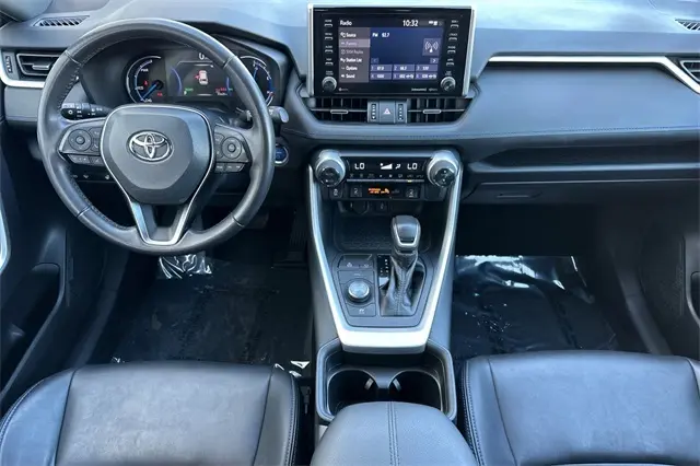 2021 Toyota RAV4 Hybrid XSE photo 8