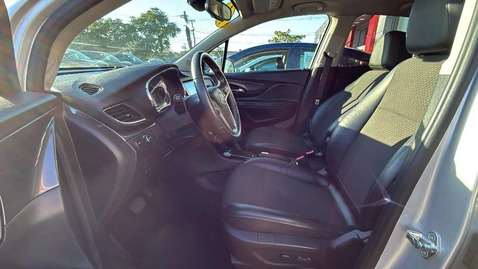 2017 Buick Encore Preferred photo 17