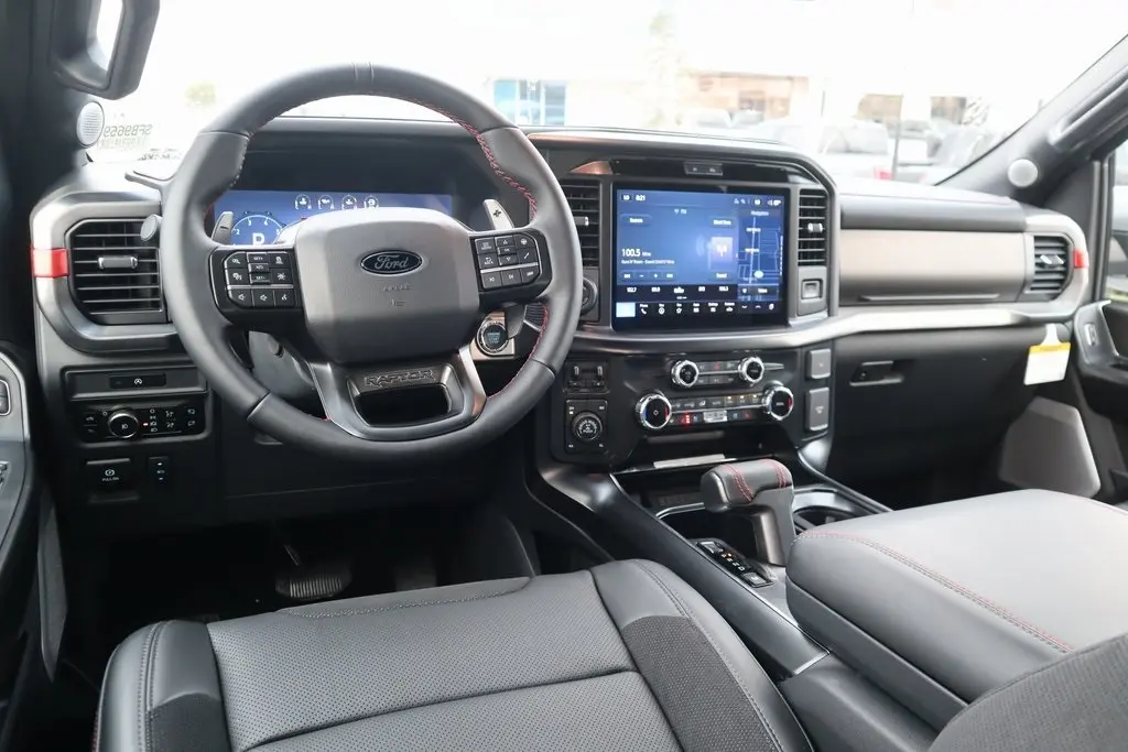 2025 Ford F-150 Raptor photo 2